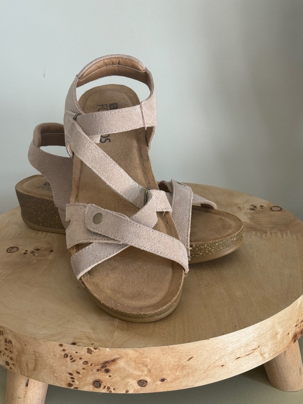 White Mountain "Fair" Footbed Wedge Sandal - Size 8